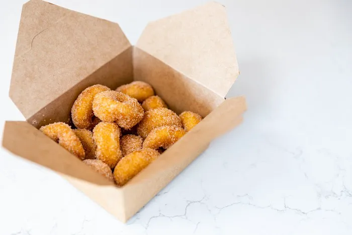 tiny little donuts - downtown franklin, tn Picture 4