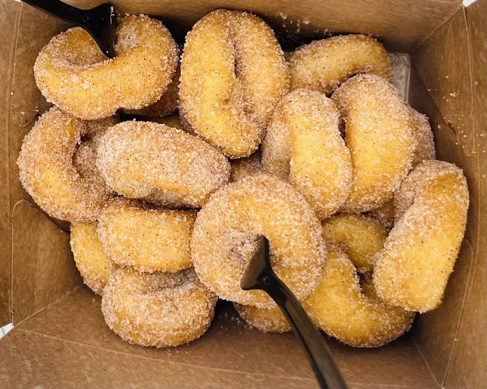 tiny little donuts - downtown franklin, tn Picture 6