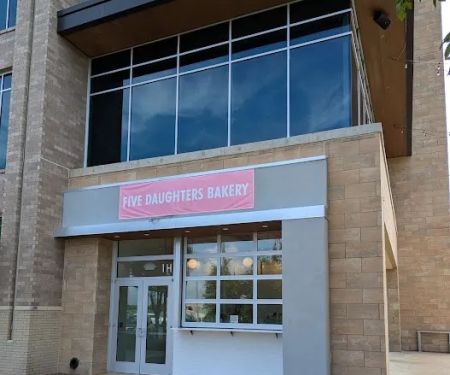 Five Daughters Bakery | The Fountains