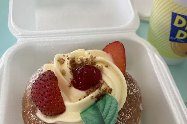 Daylight Donuts