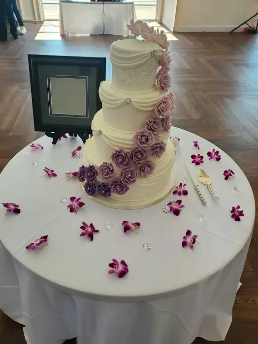 La Creme Wedding Cakes Picture 8
