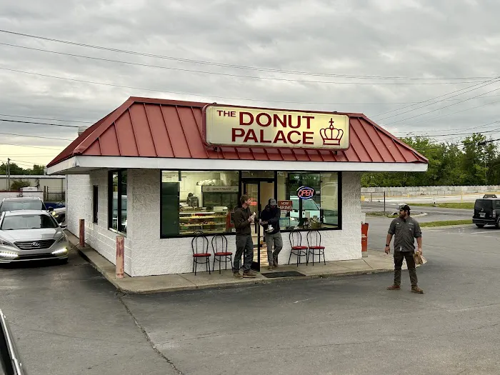 Donut Palace Picture 5