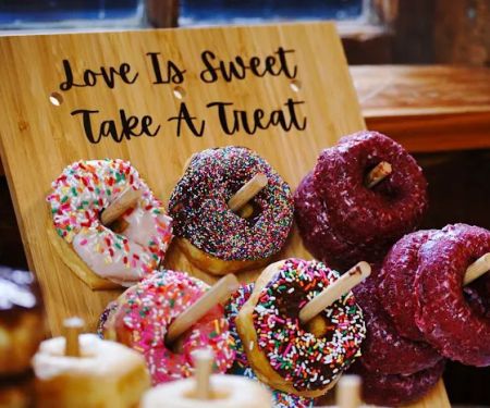 Donut Palace