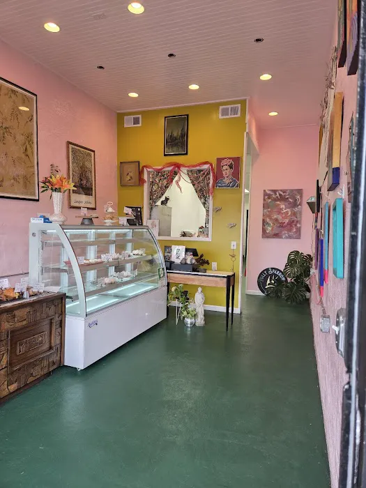 Polly Sparrow Bakery Picture 1