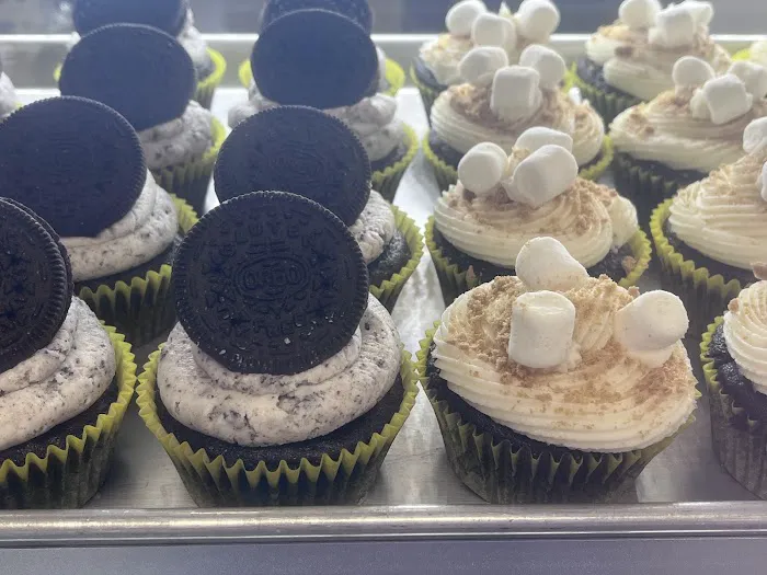 Dolce-GF Patisserie Picture 3