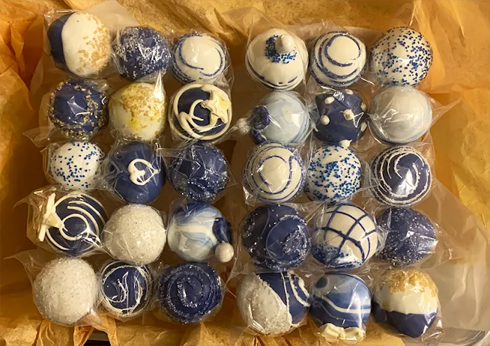 Colorado Cake Pops Picture 8