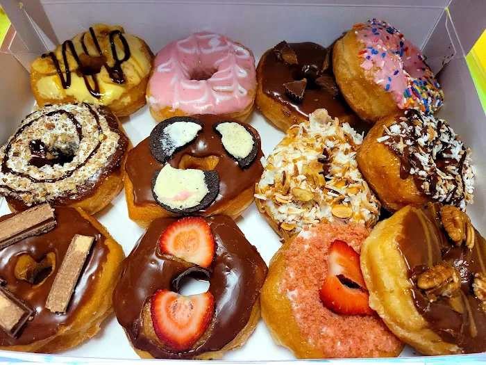 Amy's Donuts Picture 9