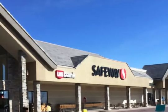 Safeway Bakery