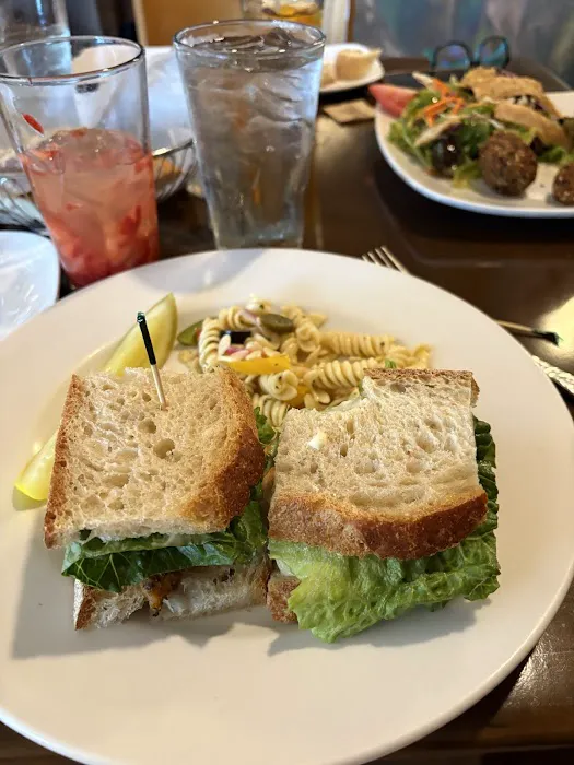 Marigold Cafe & Bakery Picture 1