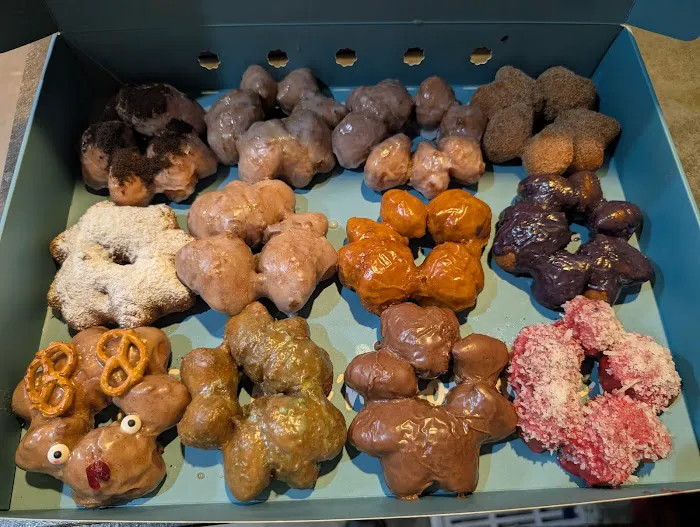 Mochi Thai'm Donuts and Boba Picture 6