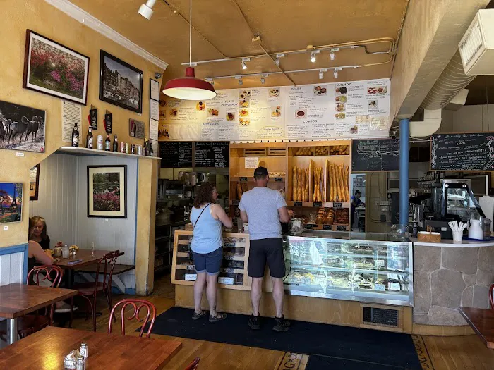 FRENCH BAKERY Picture 4