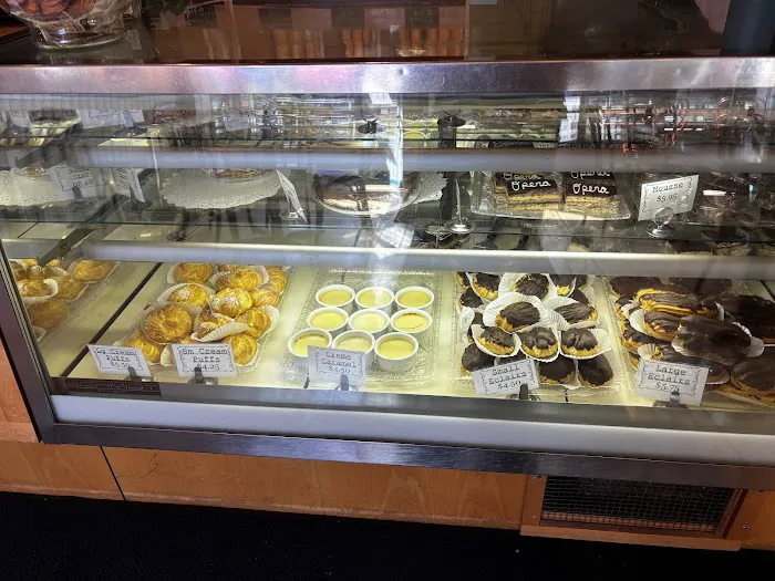 FRENCH BAKERY Picture 3