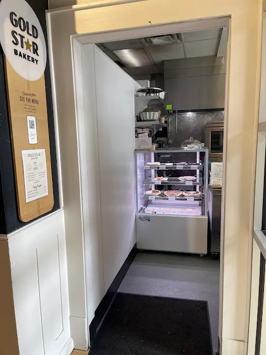 Gold Star Bakery Picture 5