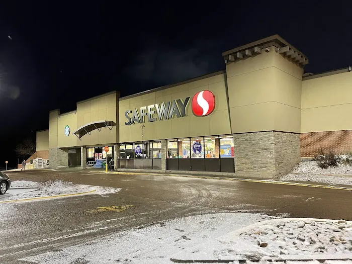 Safeway Bakery Picture 1
