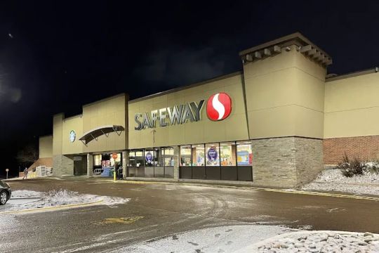 Safeway Bakery