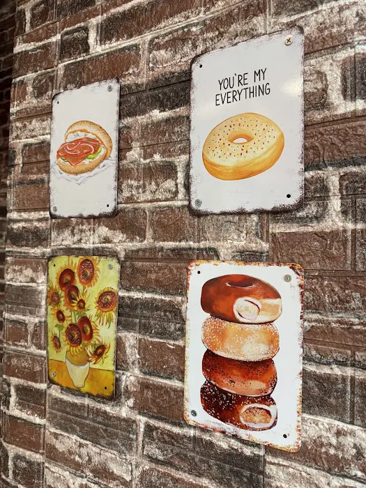 Sliced, Bagels and More Picture 4