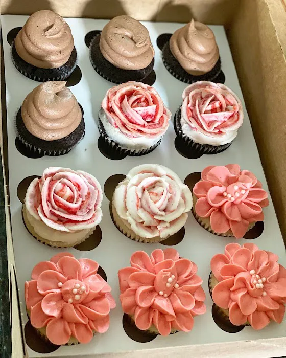 Custom Sweets by Sarah Picture 8