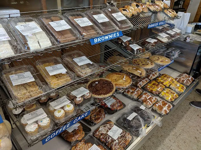 Maplewood Bakery Picture 7