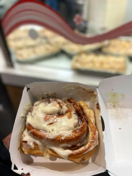 Cinnabon Picture 6