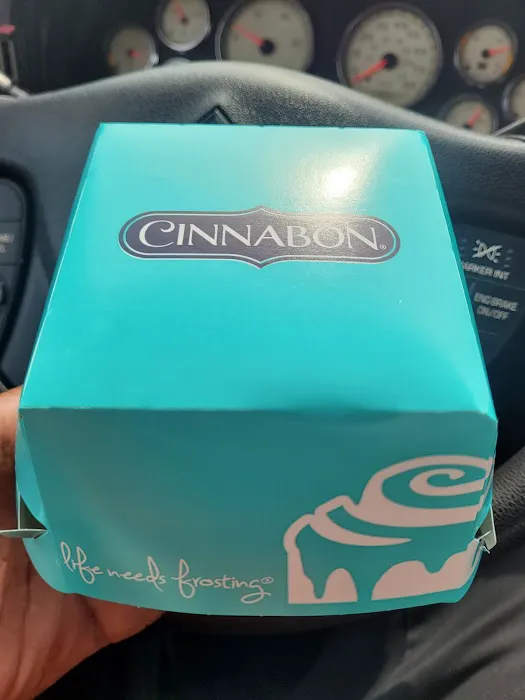 Cinnabon Picture 7