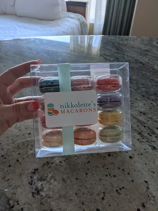 Nikkolette's Macarons Picture 7