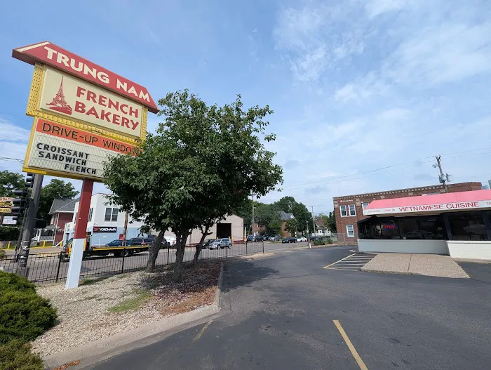 Trung Nam French Bakery Picture 1