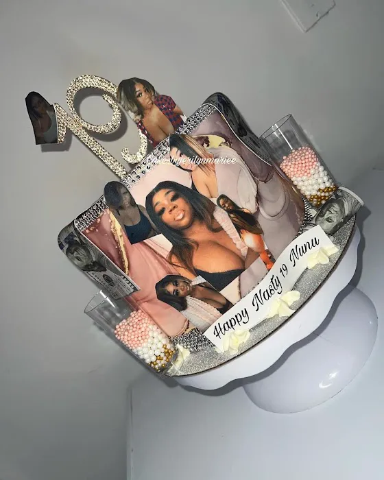 Cakes by Jerilyn Mariee Picture 10