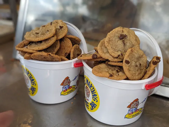Sweet Martha's Cookie Jar Picture 4