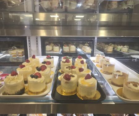 B&E Featuring Sweets By Diane