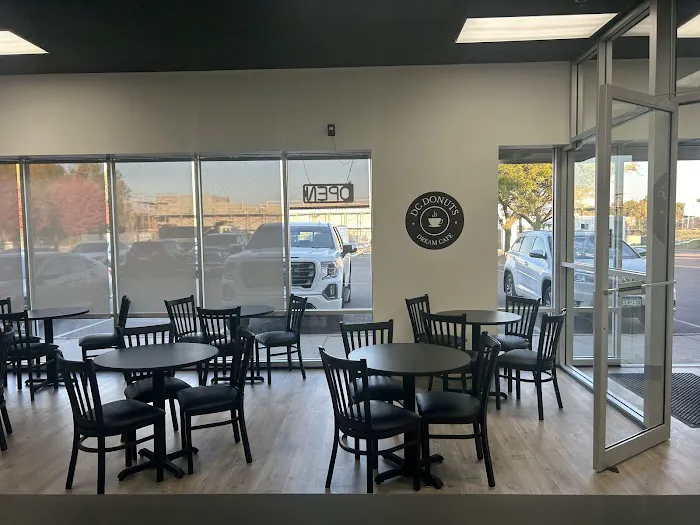 DC Donuts Dream Cafe Picture 4