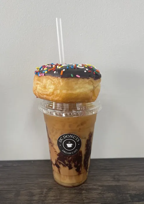 DC Donuts Dream Cafe Picture 3