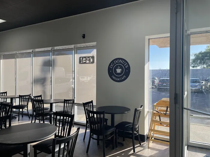 DC Donuts Dream Cafe Picture 2