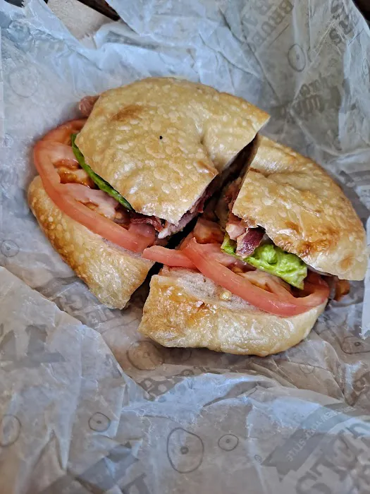 Bruegger's Bagels Picture 7