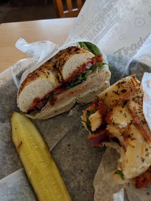 Bruegger's Bagels Picture 4