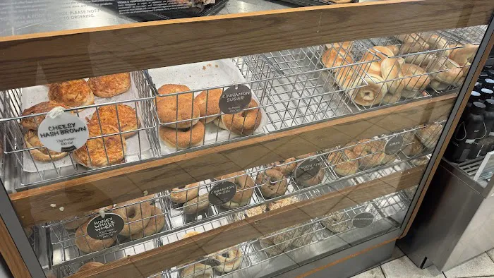 Bruegger’s Bagels Picture 4