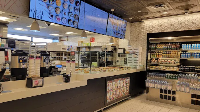 Angel Food Bakery & Donut Bar Picture 9