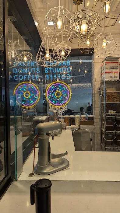 Angel Food Bakery & Donut Bar Picture 1