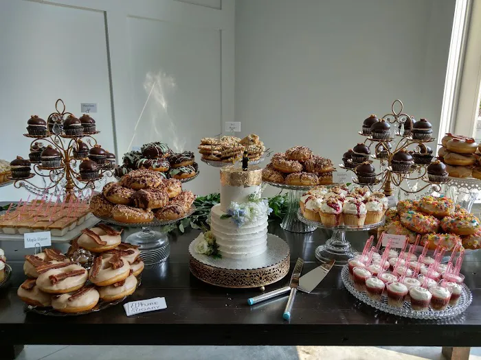Angel Food Wedding Kitchen Picture 3