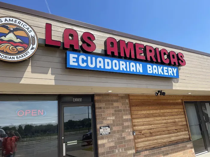 Las Americas Ecuadorian Bakery Picture 8