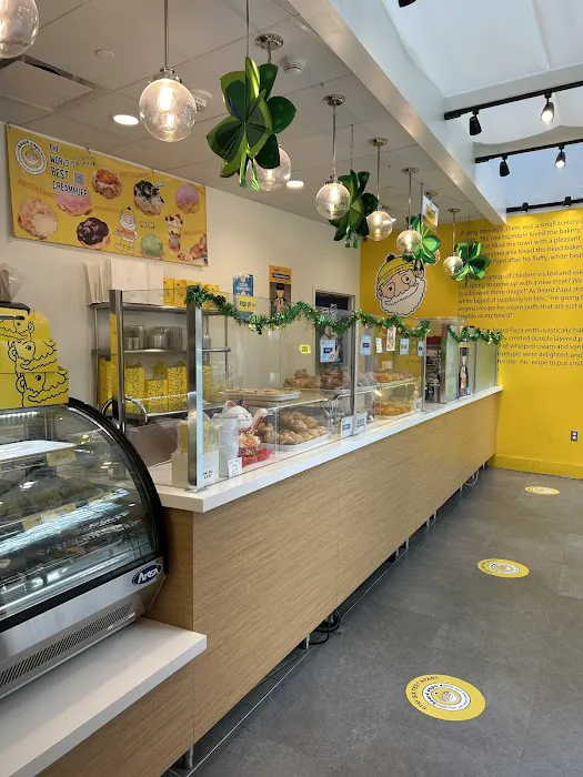 Beard Papa's - [Limited Time] Dubai Chocolate Puff Picture 7