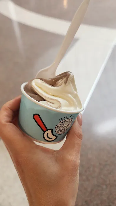 Cinnabon Picture 1