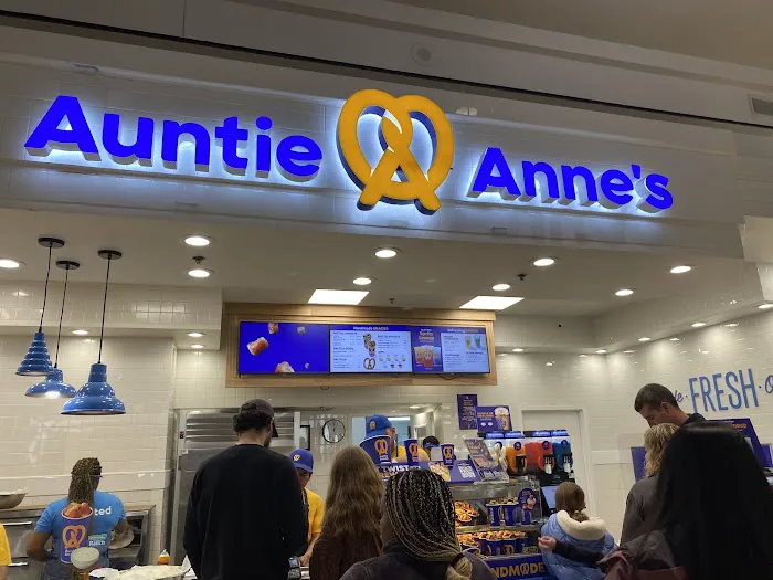 Auntie Anne's Picture 5
