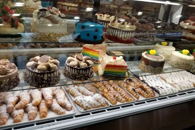 Carlo’s Bakery