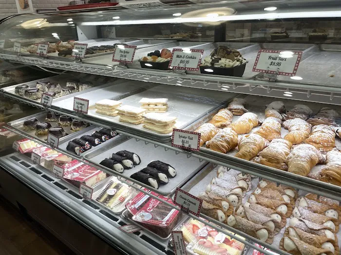 Carlo’s Bakery Picture 3