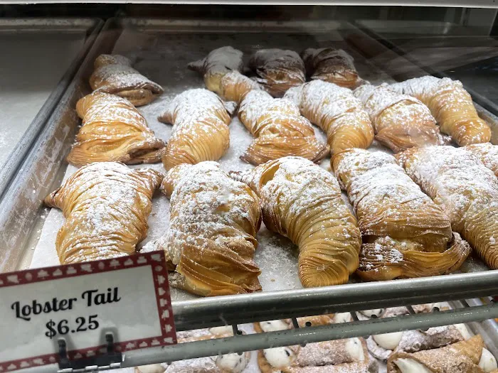 Carlo’s Bakery Picture 10