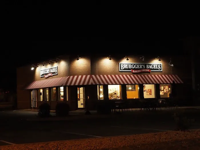 Bruegger's Bagels Picture 5