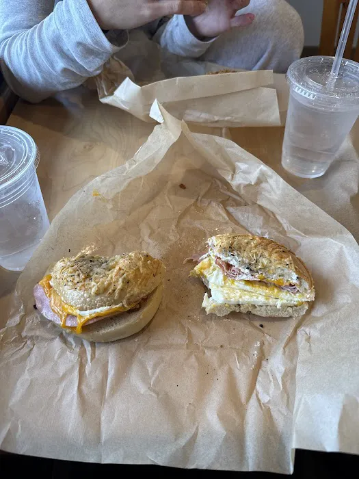Bruegger's Bagels Picture 6