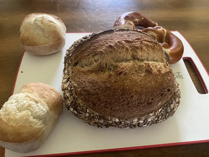 Aki's BreadHaus & WunderBar Picture 5