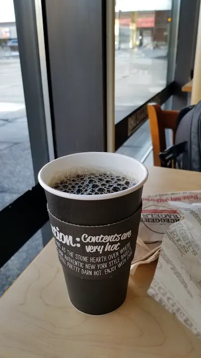 Bruegger's Bagels Picture 4