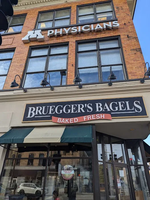 Bruegger's Bagels Picture 6